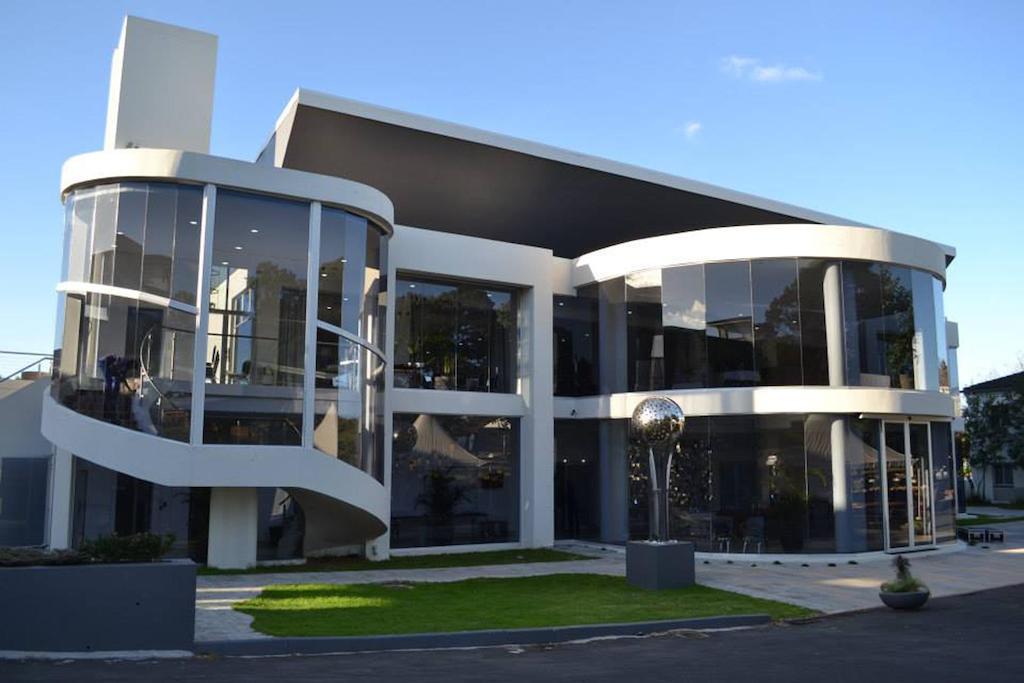 The Lakes Hotel & Conference Centre Benoni Exteriör bild